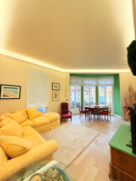 Maison SOLEIL - 3 bedrooms and 2 baths in Mentone
