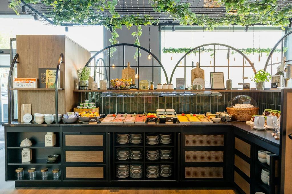 Motel One Wiesbaden photo