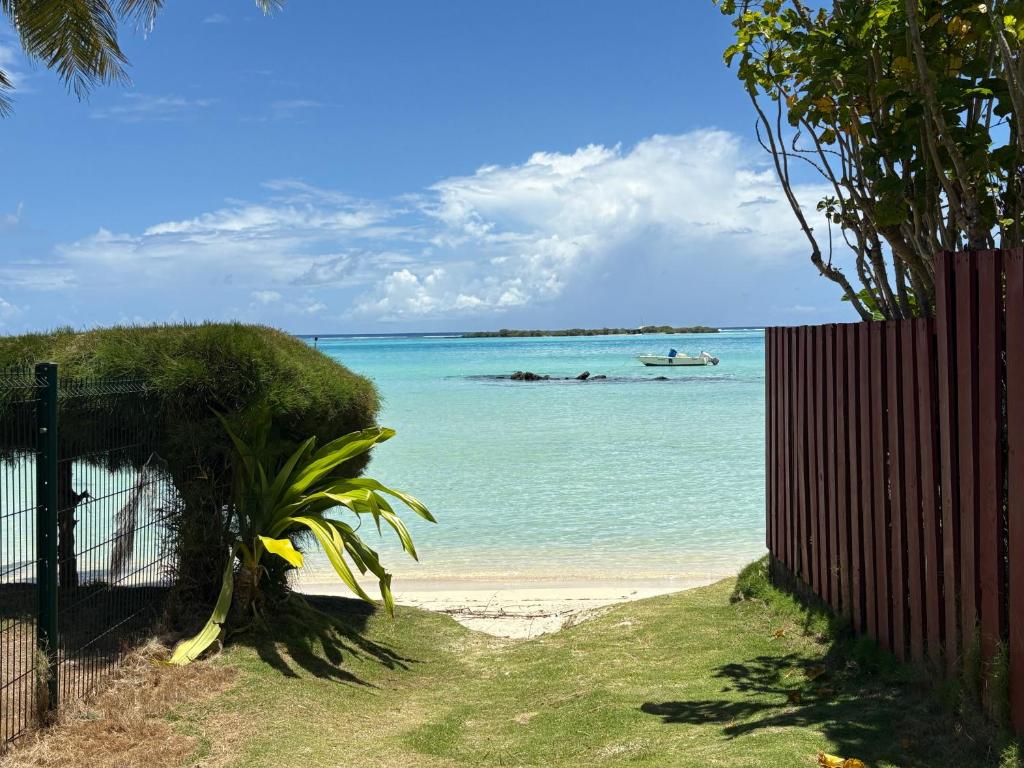 Bungalow Moe Moe Moea by ENJOY VILLAS - hébergement à Moorea