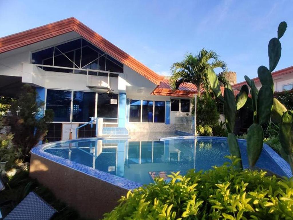 SEAVIEW BEACH RESORT