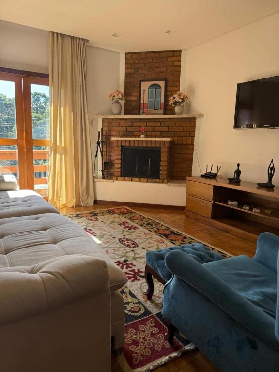 Apartamento Atalaia - 4 quartos - Lareira - Varanda com vista - 1km do centro