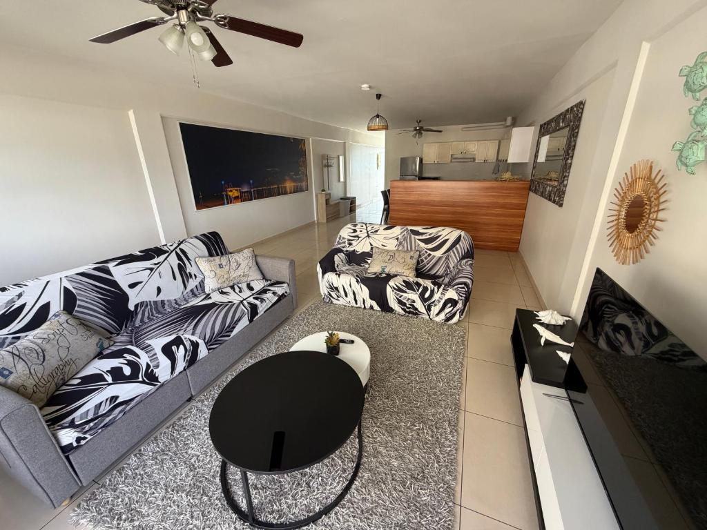 Appart 2 Fareopu 2 Lodge - T2 82m2 Balcon & parking - photo 8 - Tahiti, Polynésie