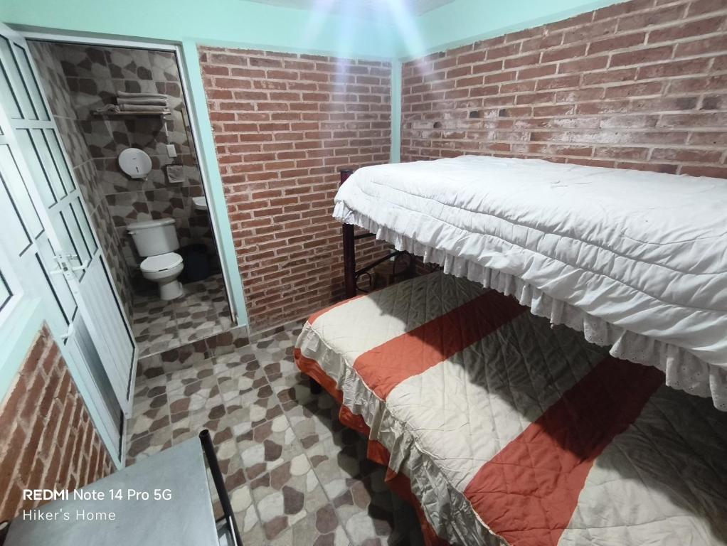 Hiker's Home - Hostel Inn - Budget Driepersoonskamer