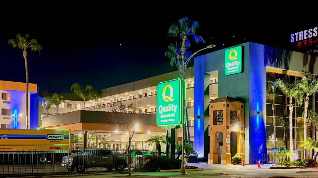 Quality Inn & Suites Los Angeles Airport - LAX - Housity