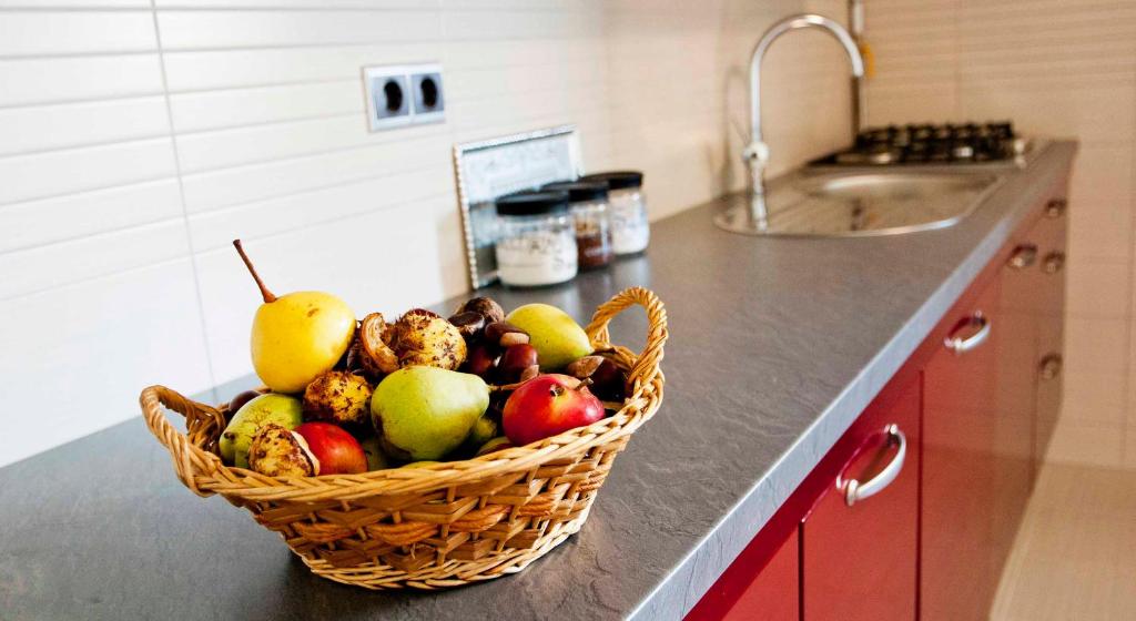 Kuchyňa alebo kuchynka v ubytovaní Apartman Šestine