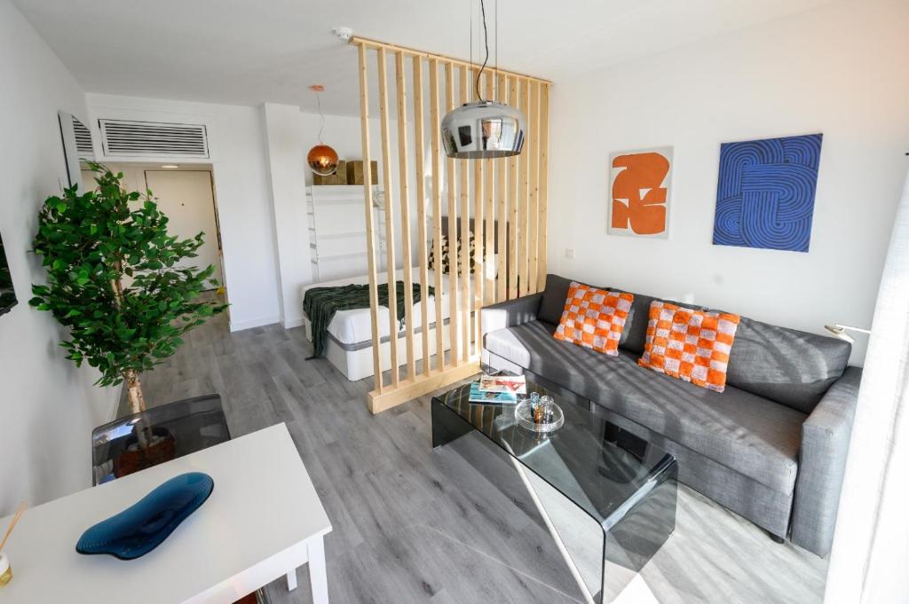Palmeras Cristal by 10ToSea