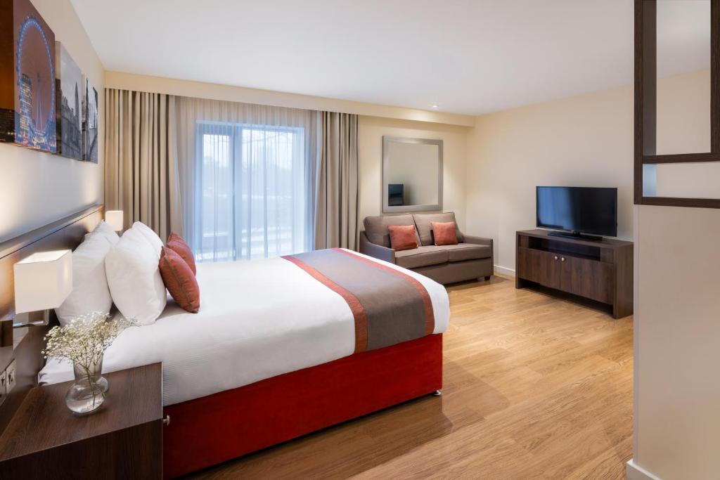 Marlin Waterloo - 