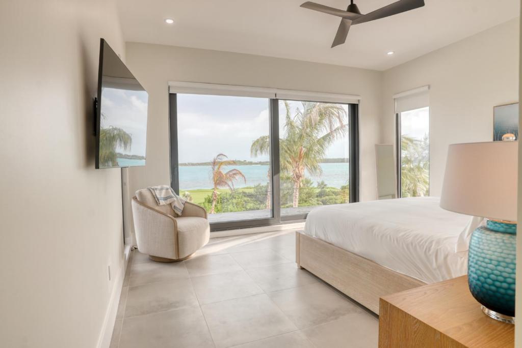 Ocean Oasis Villa - Luxury Villa + Full Concierge! photo photo 4