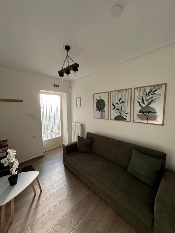 Kaya Home - Cozy Stay with Panoramic Meteora View
