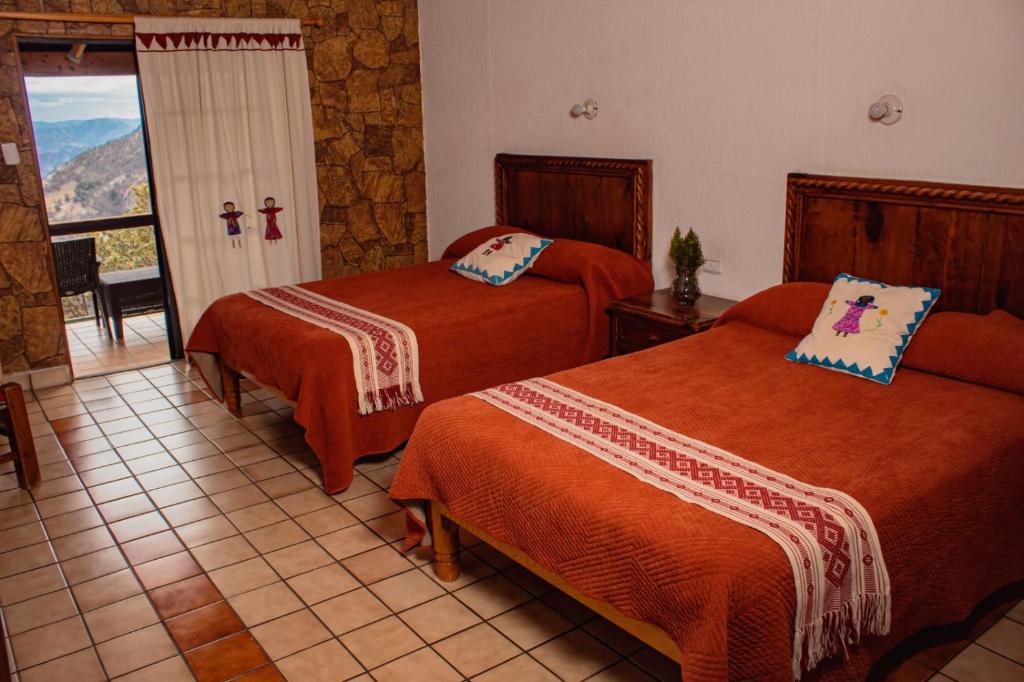 Hotel Divisadero Barrancas