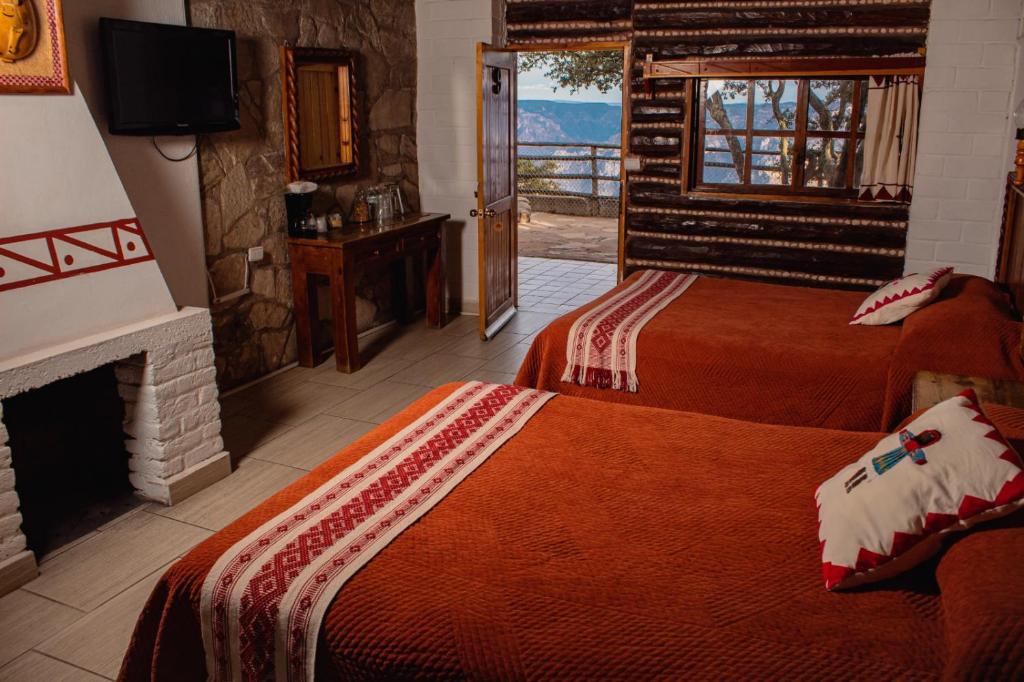 Hotel Divisadero Barrancas