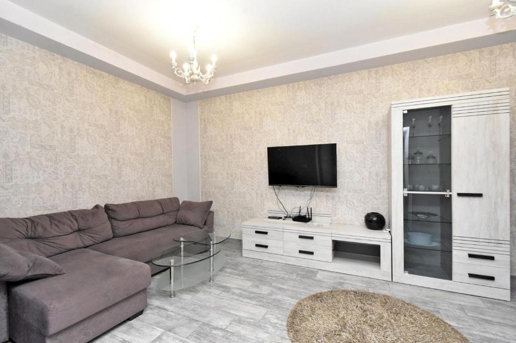 تصویر اتاق‌های 3AGreat apartment near Republic Square - تصویر ۲