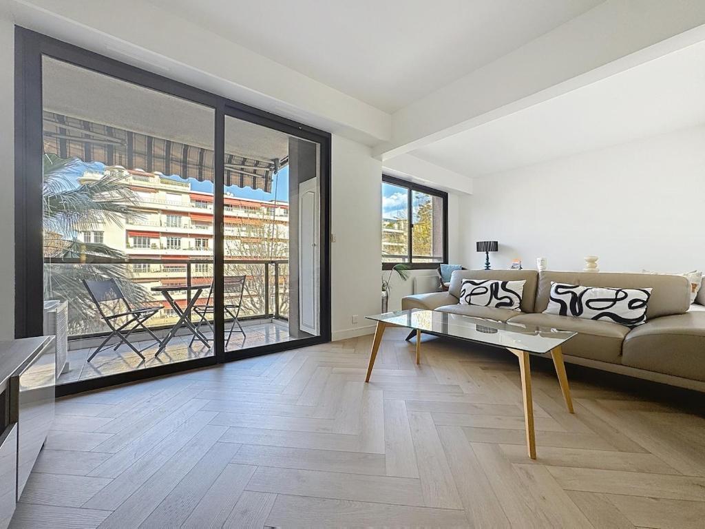 Appartement chic avec balcon Carré d Or Nice