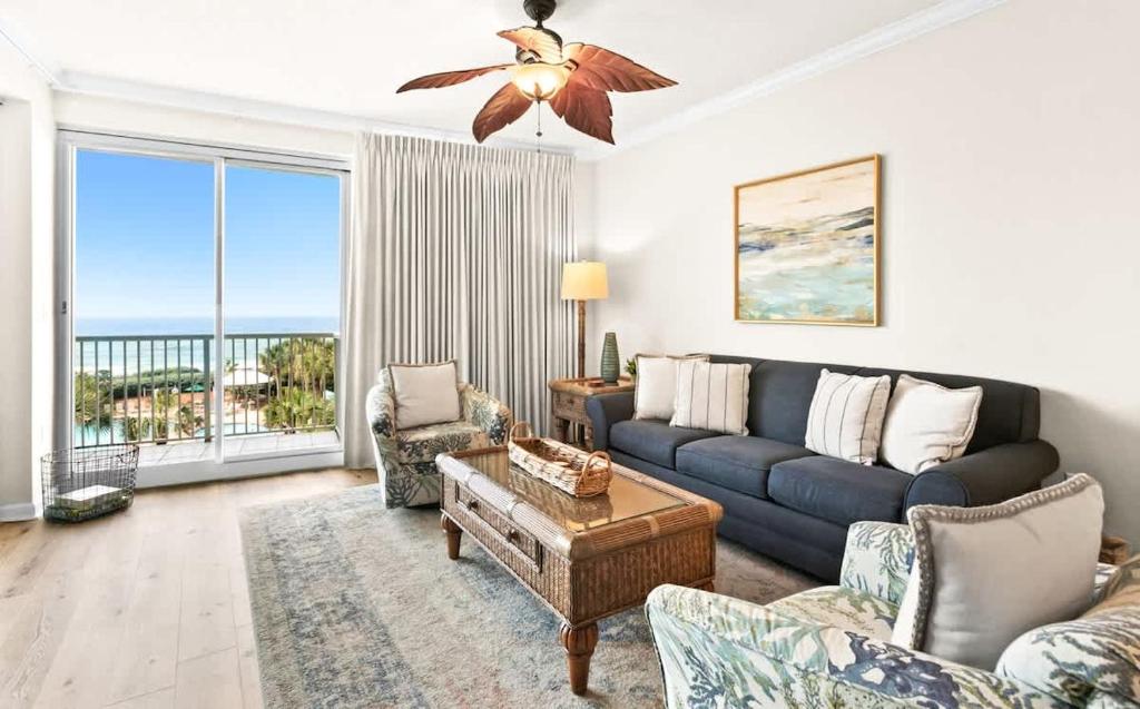 The Crescent 315, Destin, FL