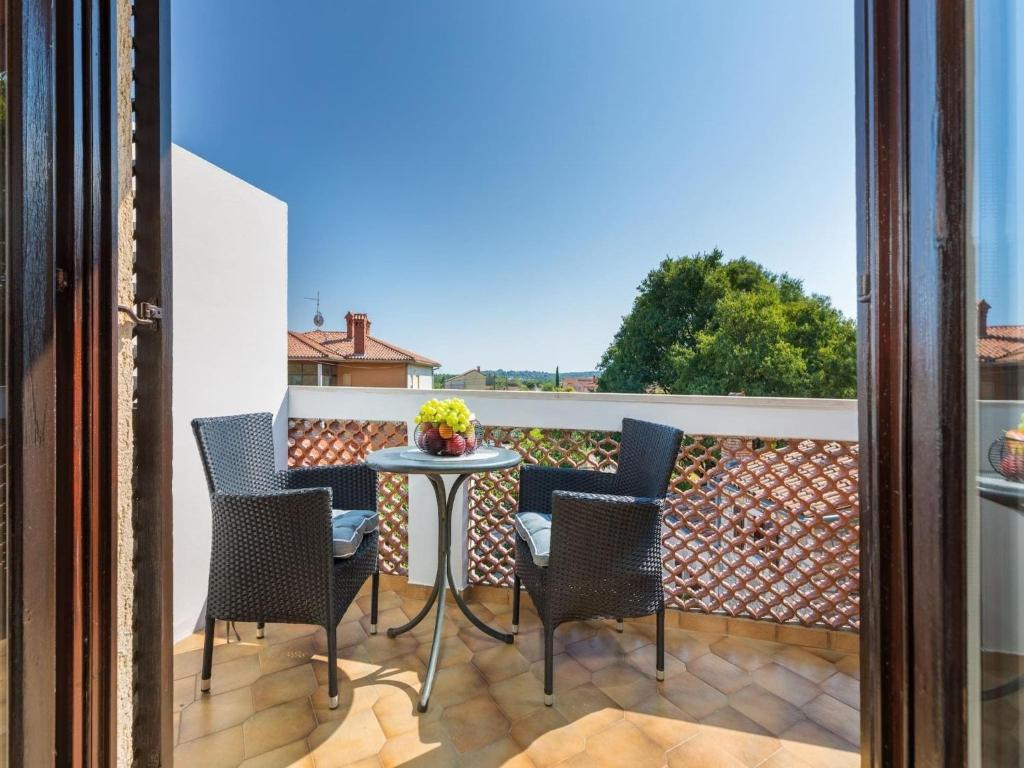 Apartment in Valbandon near Beach & Fa ana