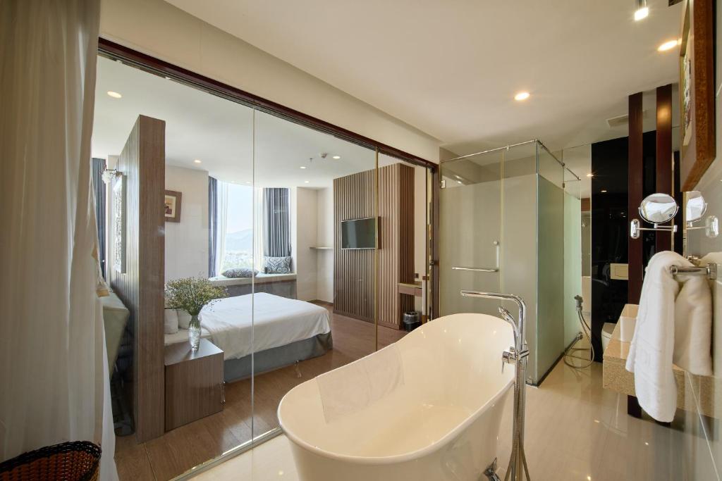 Suite Club