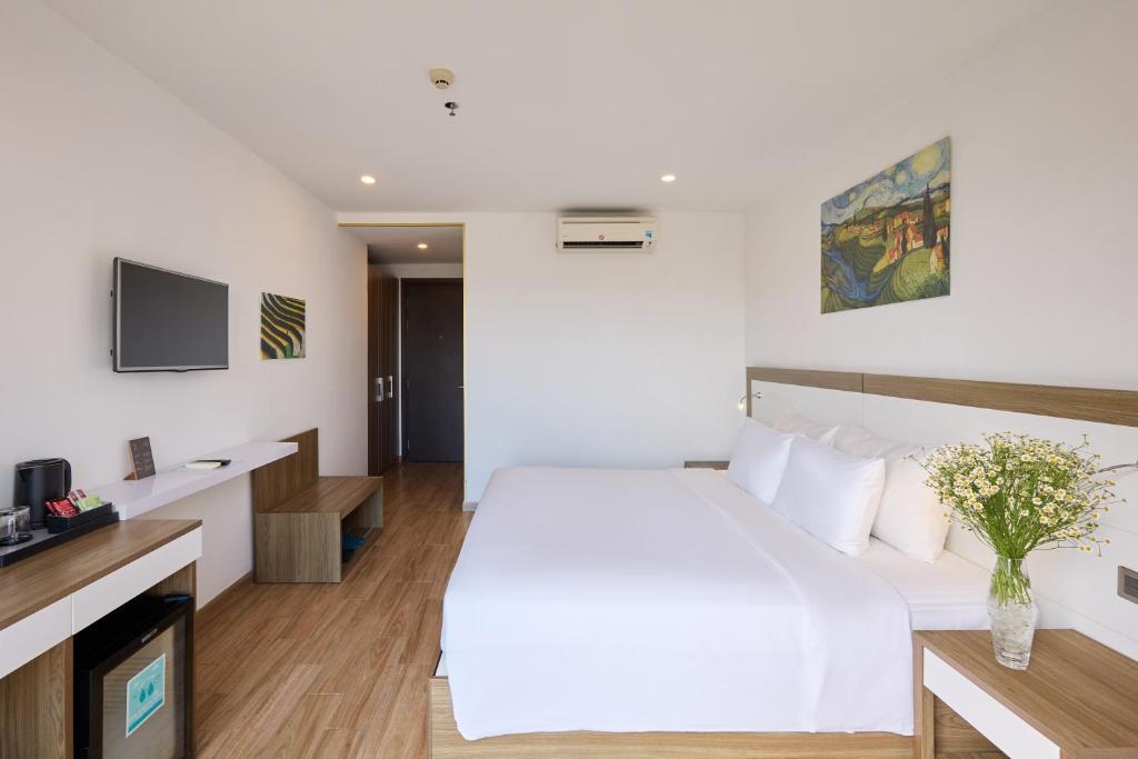 Phòng Deluxe Giường đôi hoặc 2 Giường đơn có Tầm nhìn ra Núi non và Ban công