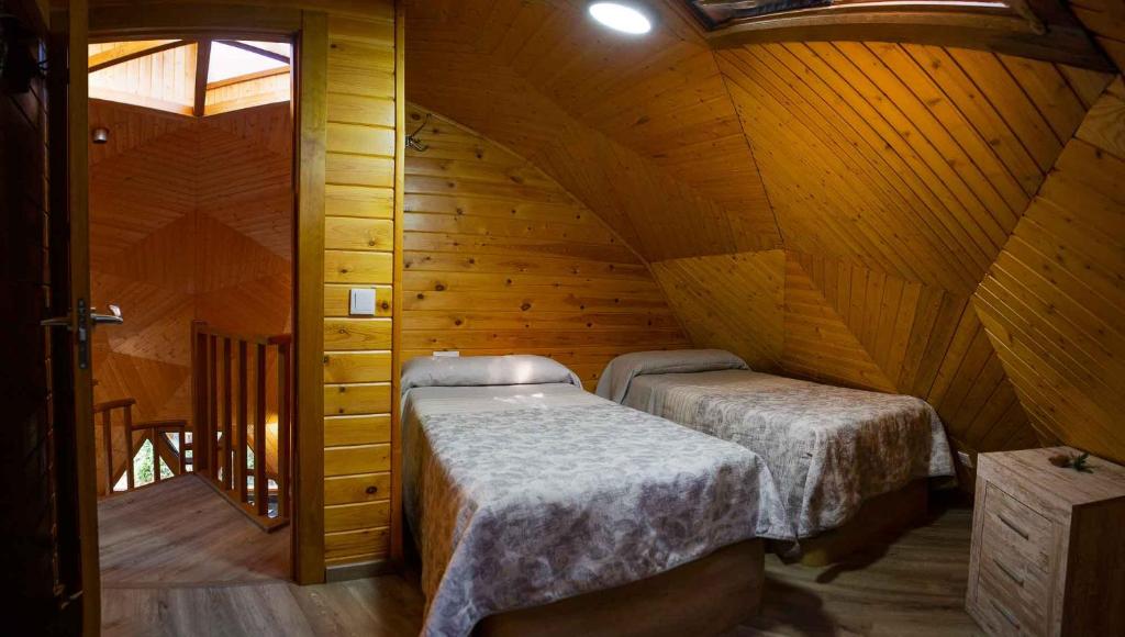 Camping Las Nogueras de Nerpio - Huisje Met 3 Slaapkamers