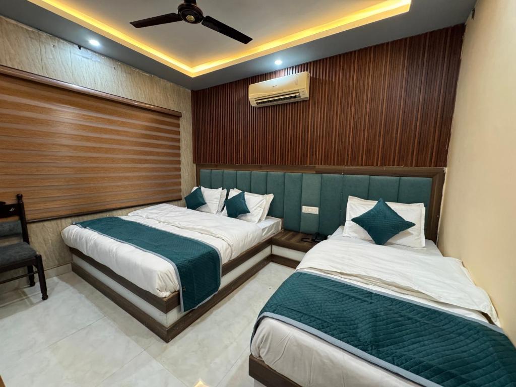 Shiwalik Grand - 
