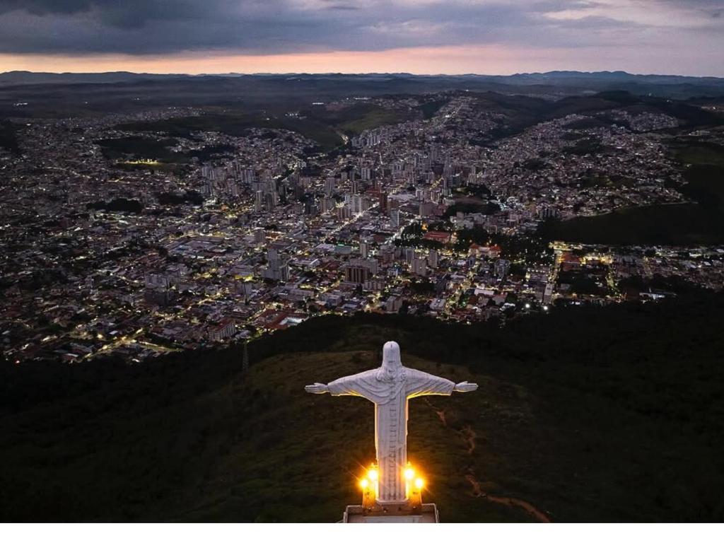 Vista incrível -2 qtos c/ suíte -próx shopping e PUC c/ varanda e churrasqueira