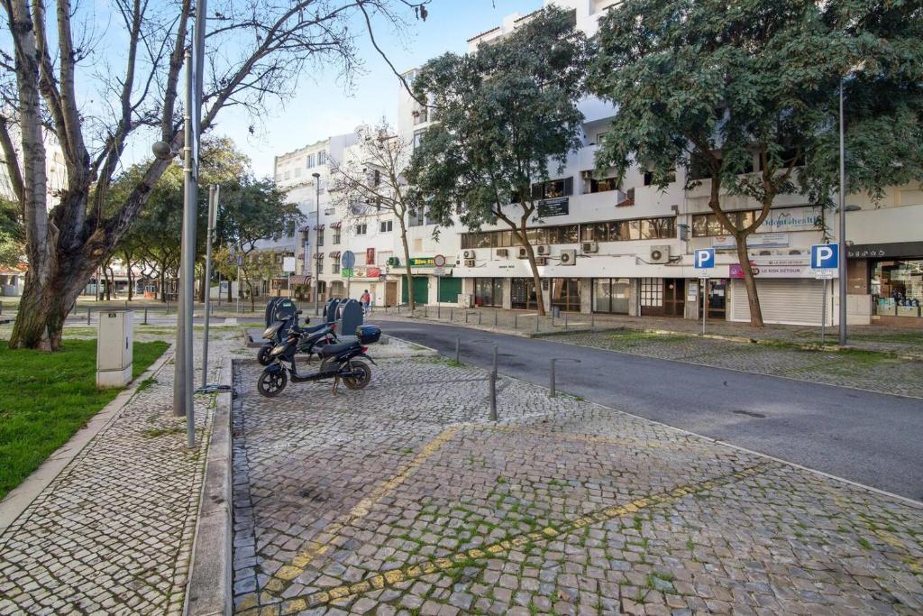 Apartamento 2 quartos no Centro da Cidade - Albufeira INN