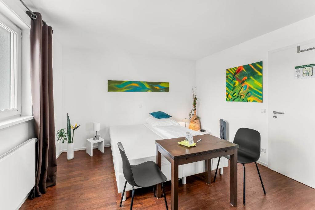 ParkVilla Puschendorf, 24-7 Self-Check-in - Habitación Doble O Twin Con Baño Privado