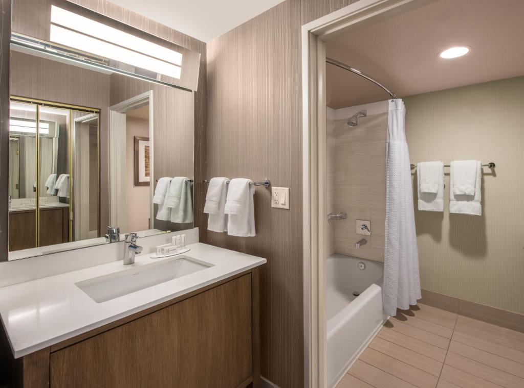 Courtyard by Marriott Henderson - Green Valley - Las Vegas - Camera King Con Divano Letto