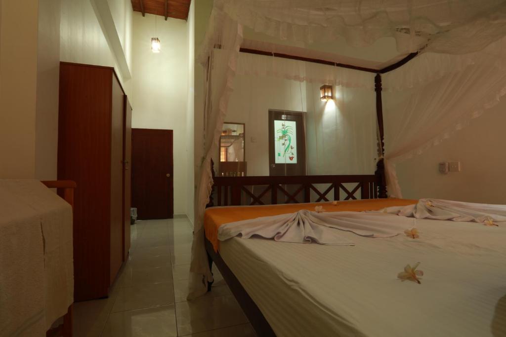 Flamingo Guest house - 5