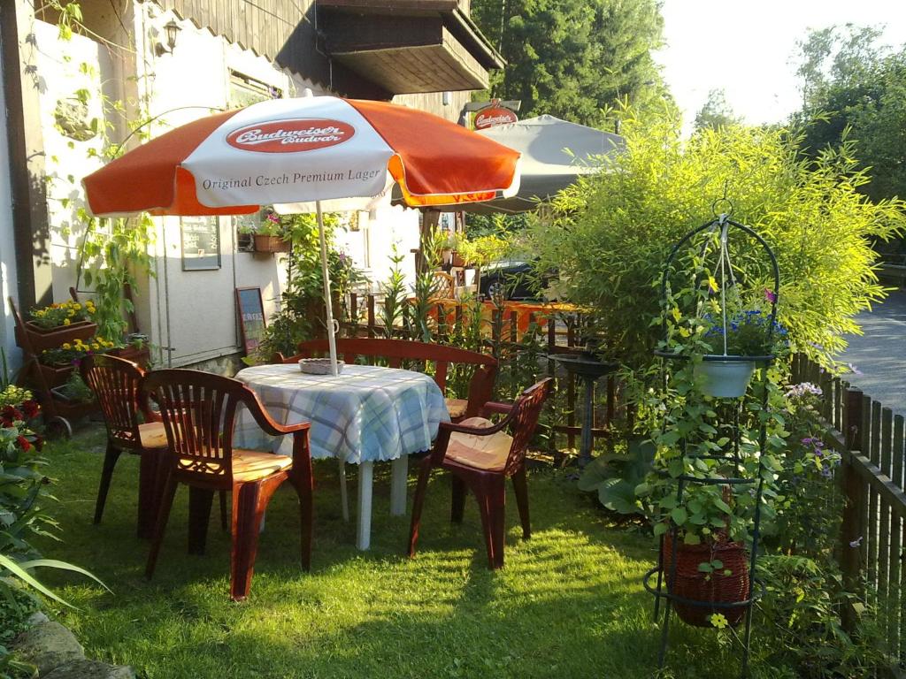 Zdjęcie z galerii obiektu Penzion Vlasta w mieście Hřensko