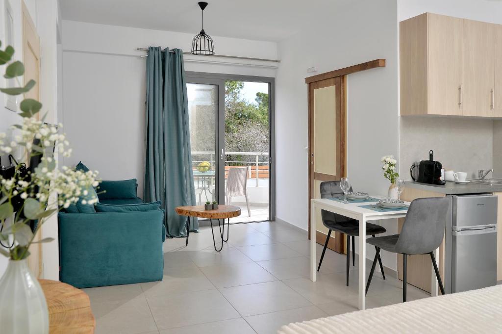 Sun Day Apartments Free Airport Shuttle - 9