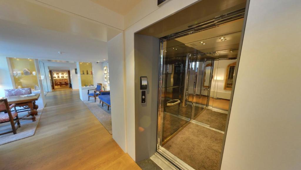 Ambassade Hotel - Resim 39