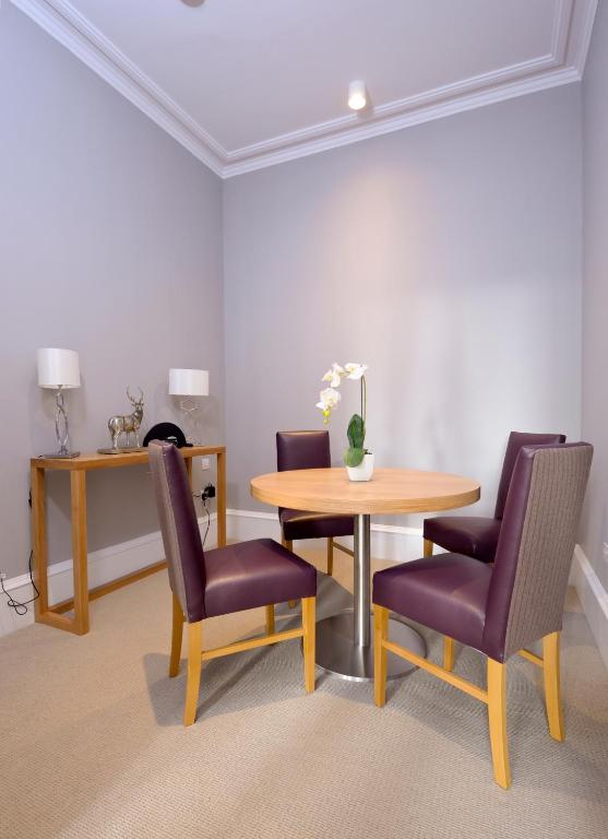Destiny Scotland - Distillers House - One-Bedroom Apartment