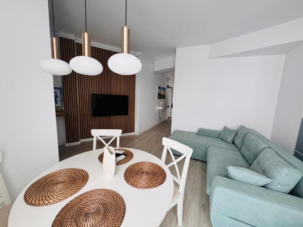 Amira residence