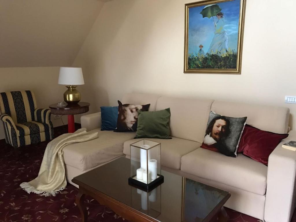 Hotel Boutique Belvedere - Resim 9