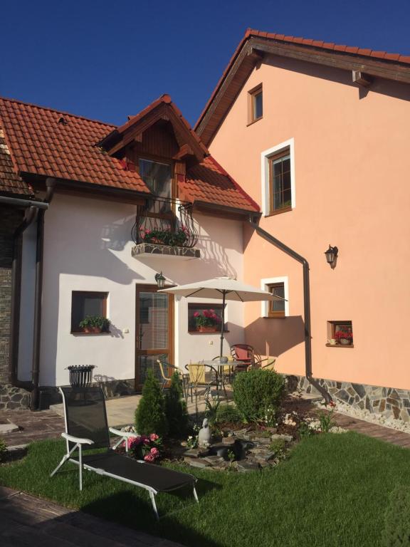 Budova, kde se ubytování v soukromí nachází