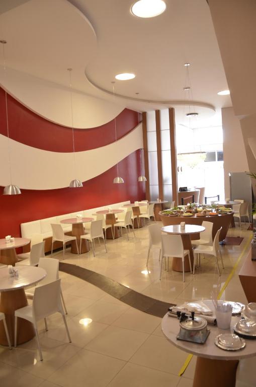  Hotel HortoPlaza