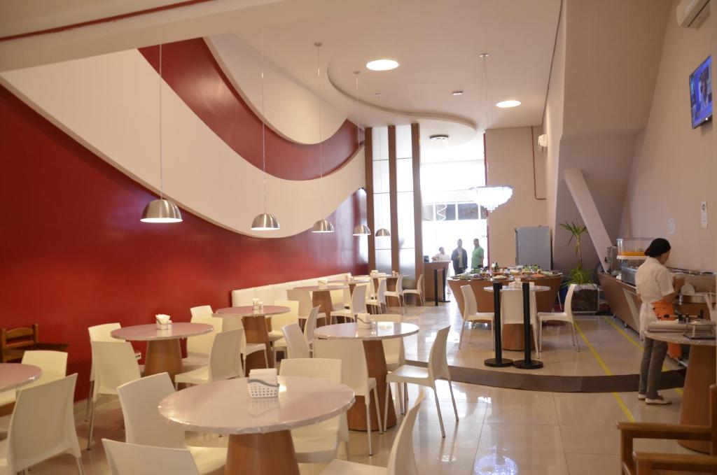  Hotel HortoPlaza