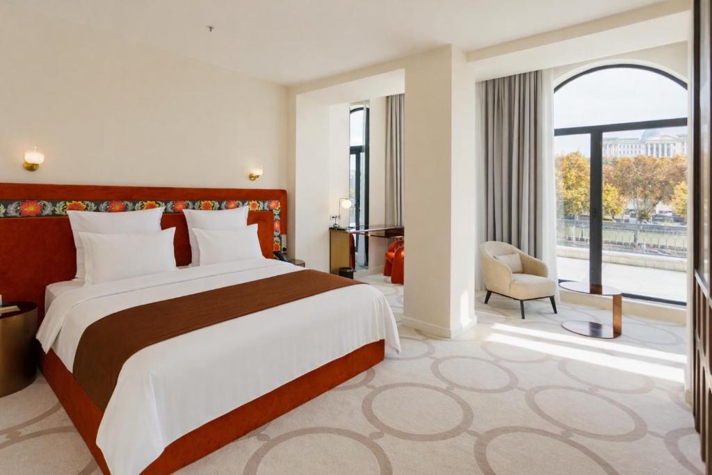 Ambassadori Tbilisi Hotel - 