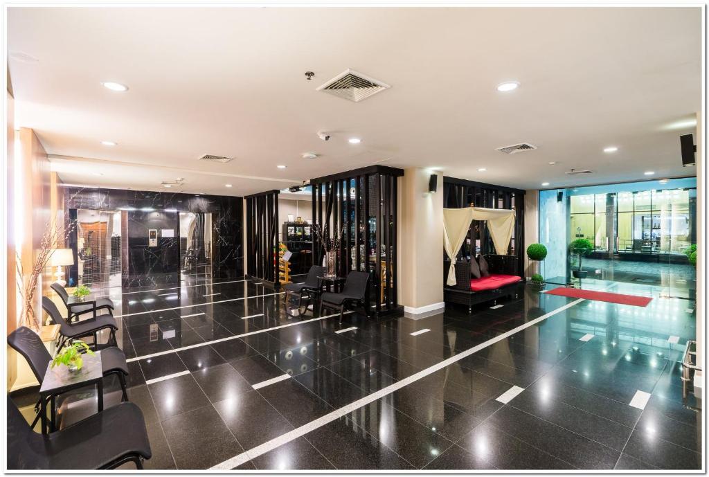 Fitness centrum a/nebo fitness zařízení v ubytování Sea Me Spring Too Hotel