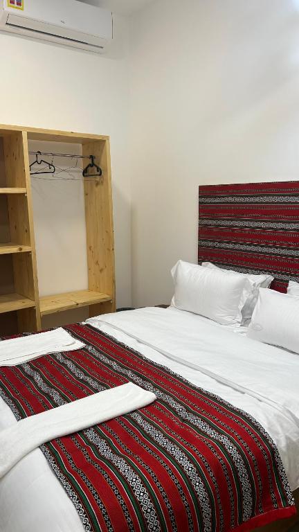 لابی و فضای عمومی بیت مطیره گست هاوس - تصویر ۵