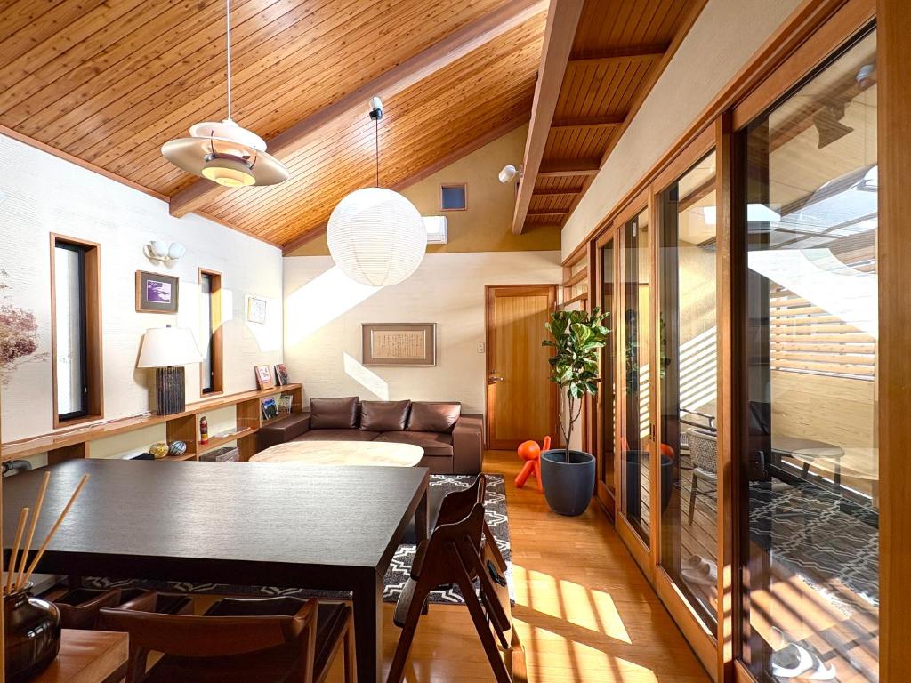 Konrai Loft - Contemporary Calm, Walkable Matsumoto