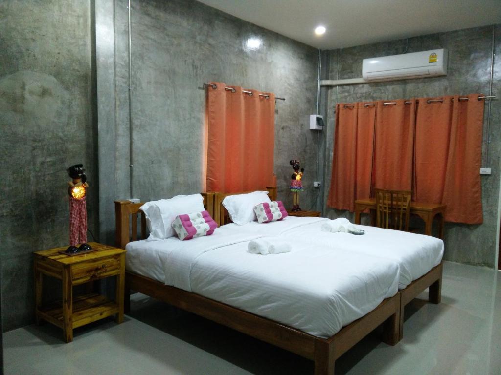 Pottery Street House - 3