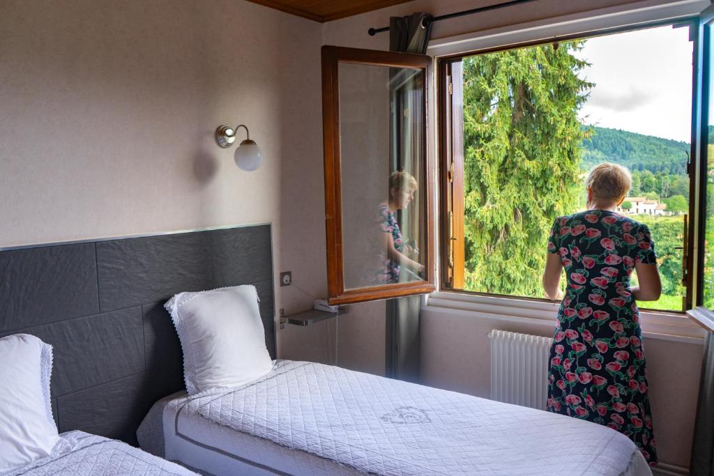 Logis Hotel Au Rendez-vous des Chasseurs - Tweepersoonskamer Met 2 Aparte Bedden