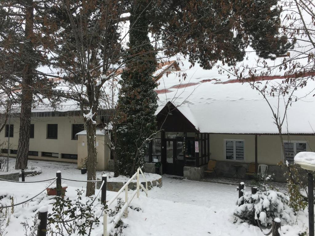 Jubilee Hotel Troodos v zimě