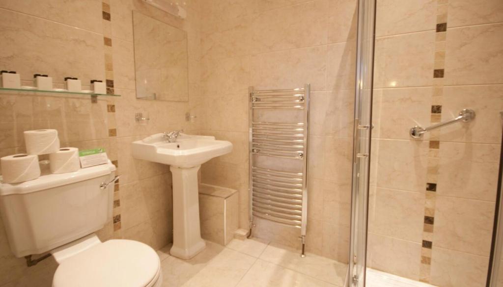 Hotel St George by Nina - Resim 31