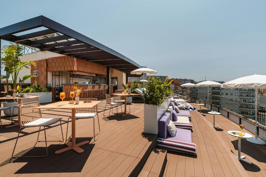 The Social Hub Porto Extended Stay - 11