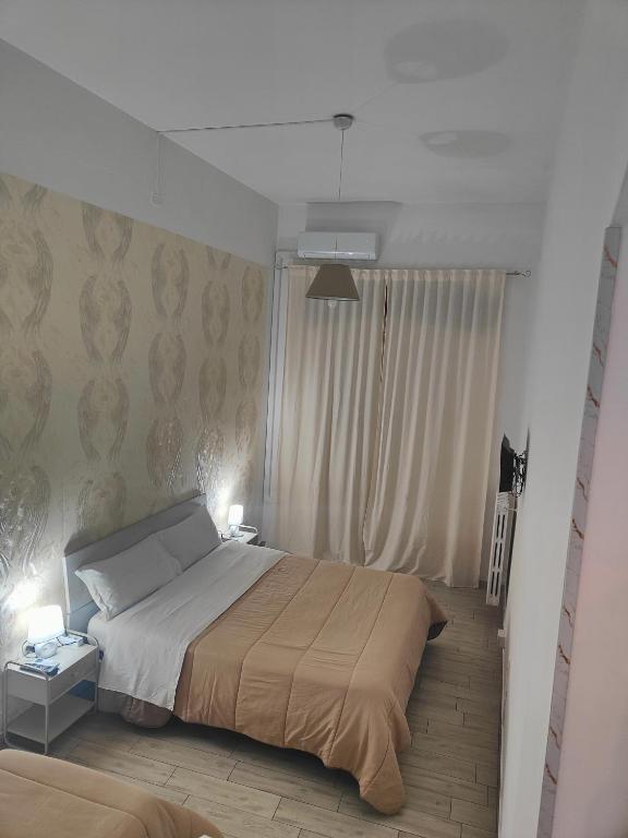 Gallery image of le ginestre in centro in Salerno