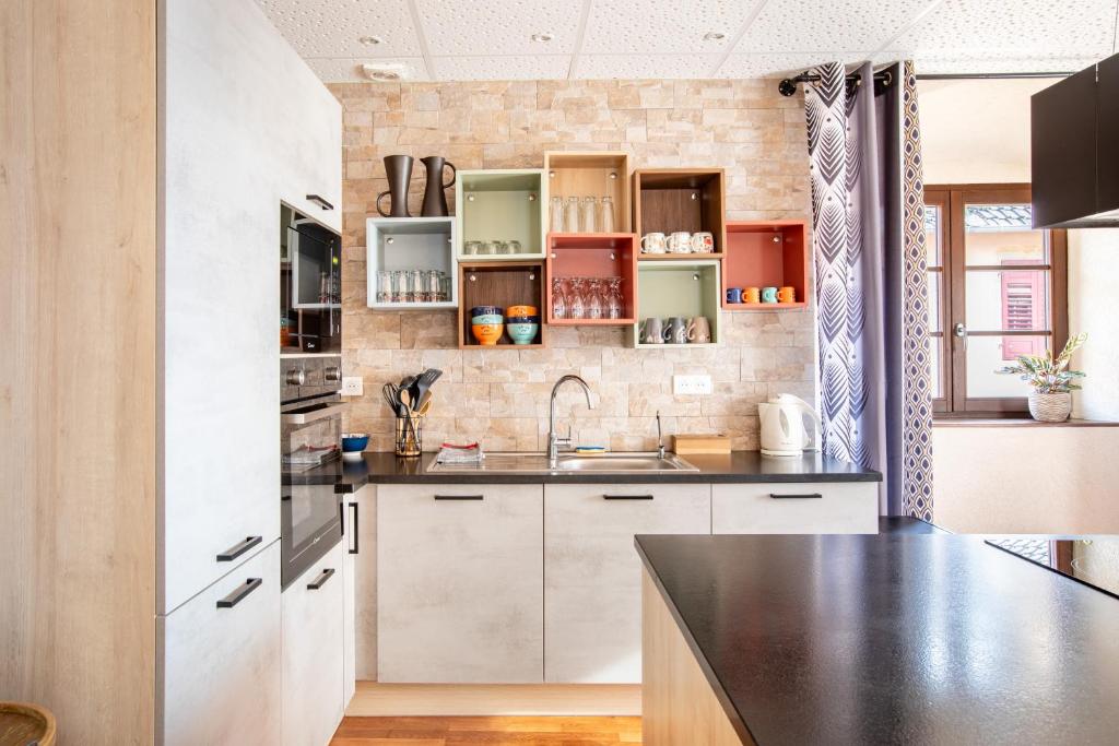 Appartement climatisé, 4 suites parentales et grande terrasse – photo 16