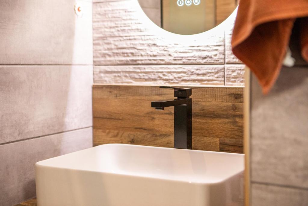 Appartement climatisé, 4 suites parentales et grande terrasse – photo 41