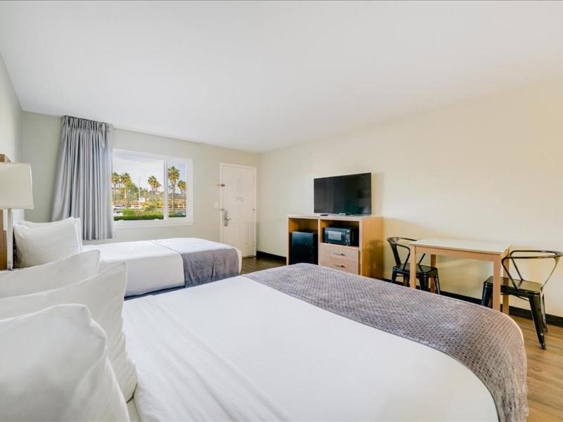 The Atwood Hotel San Diego - SeaWorld/Zoo photo